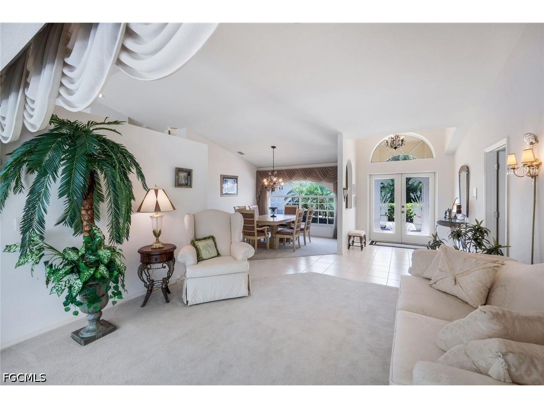 2725 SW 46th Terrace Cape Coral FL 33914 2026020689 image5