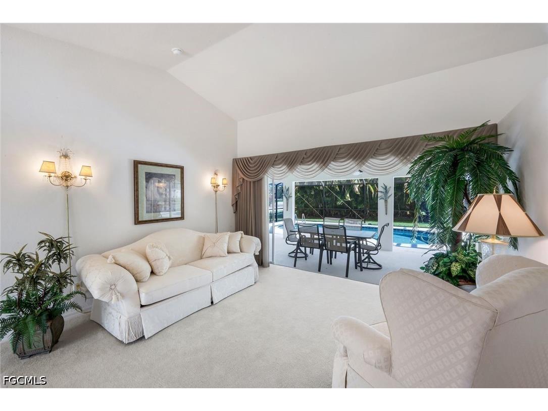 2725 SW 46th Terrace Cape Coral FL 33914 2026020689 image7
