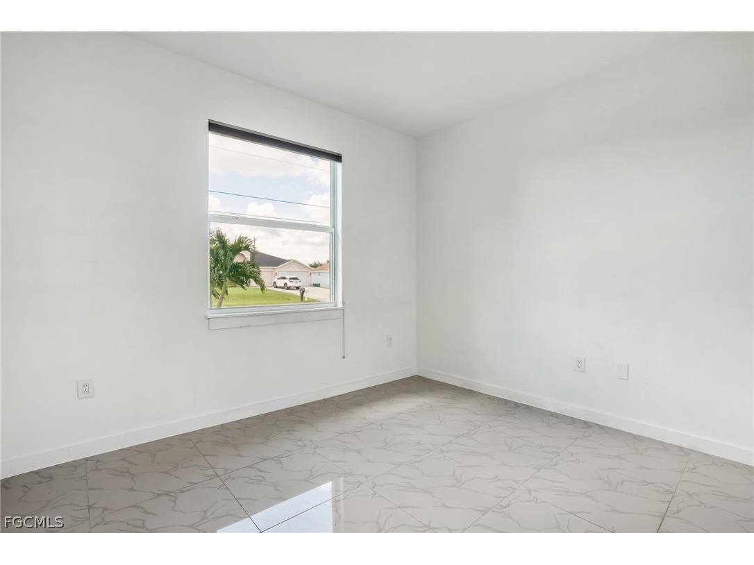 2725 SW Embers Terrace Cape Coral FL 33991 2026010327 image13