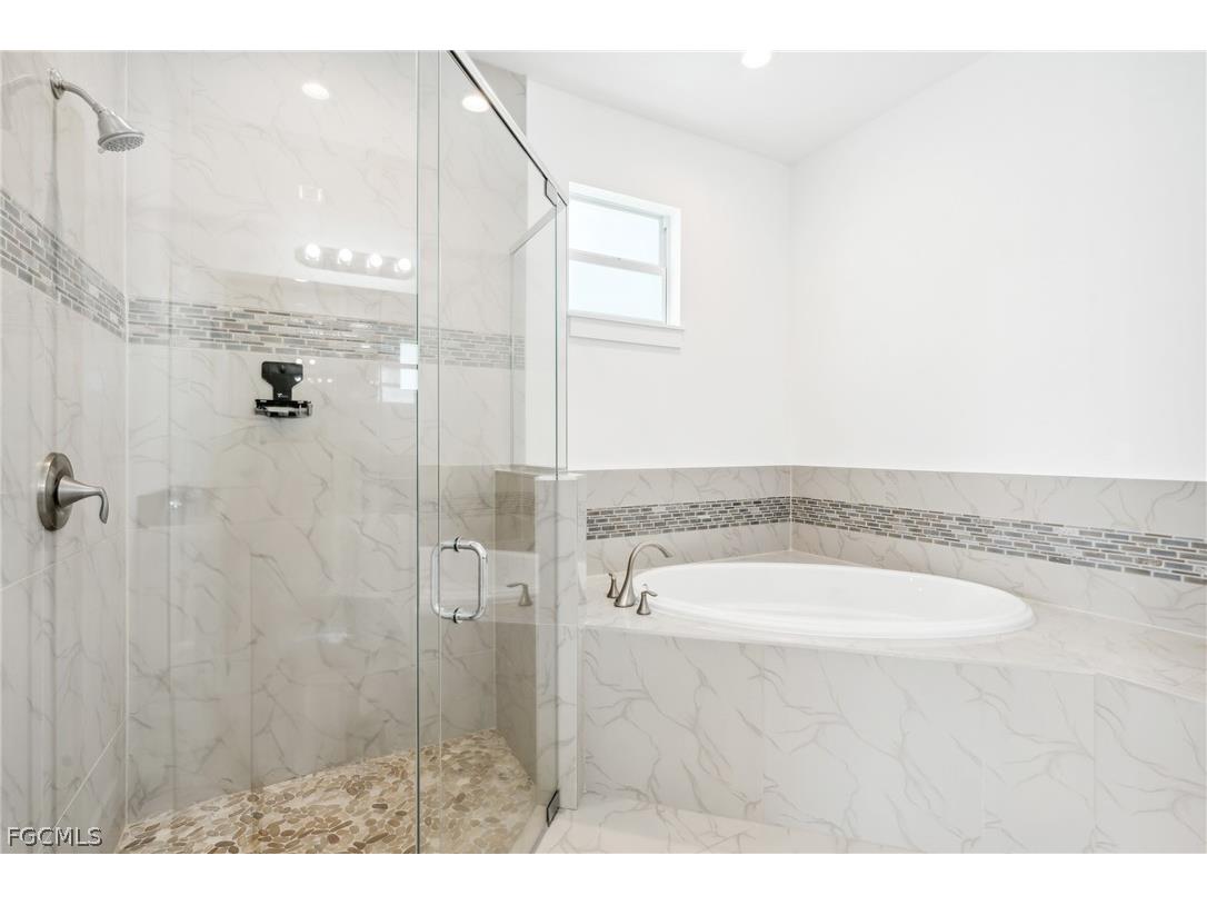 2725 SW Embers Terrace Cape Coral FL 33991 2026010327 image21
