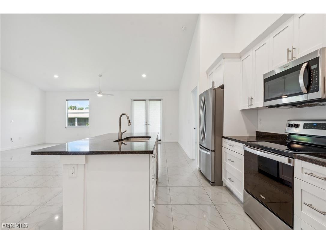 2725 SW Embers Terrace Cape Coral FL 33991 2026010327 image9