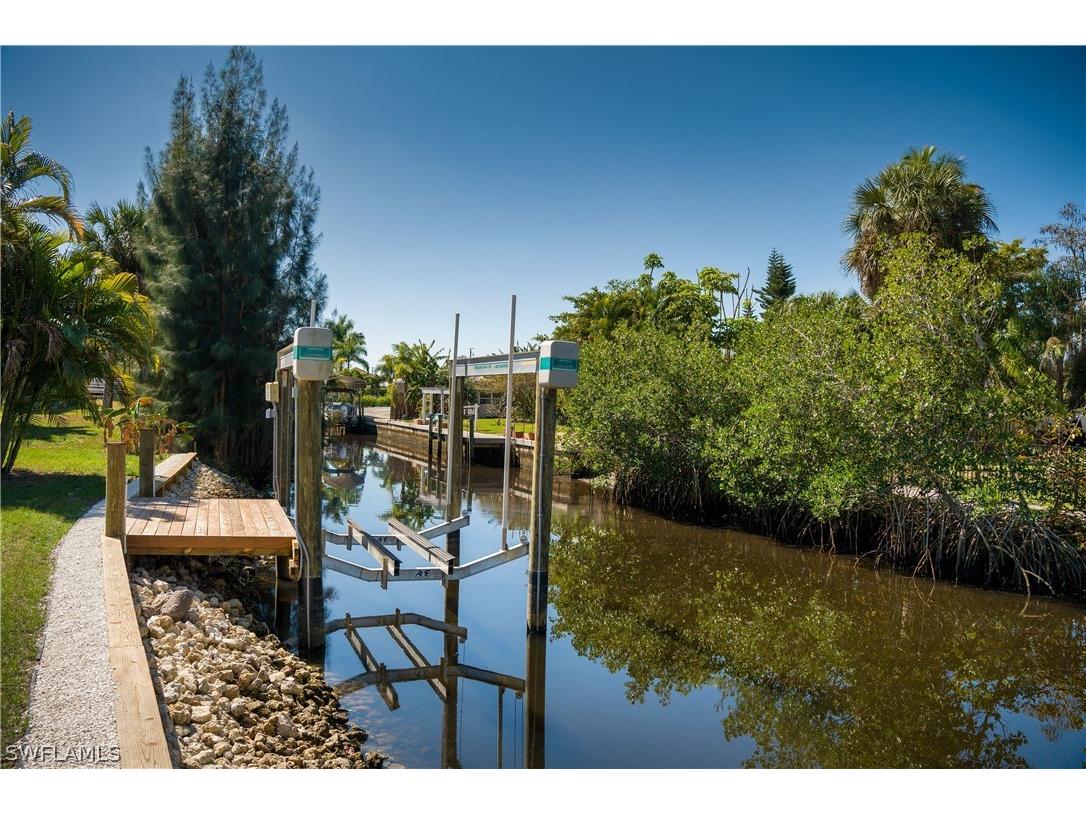 27257 Barbarosa Street Bonita Springs FL 34135 226007965 image14