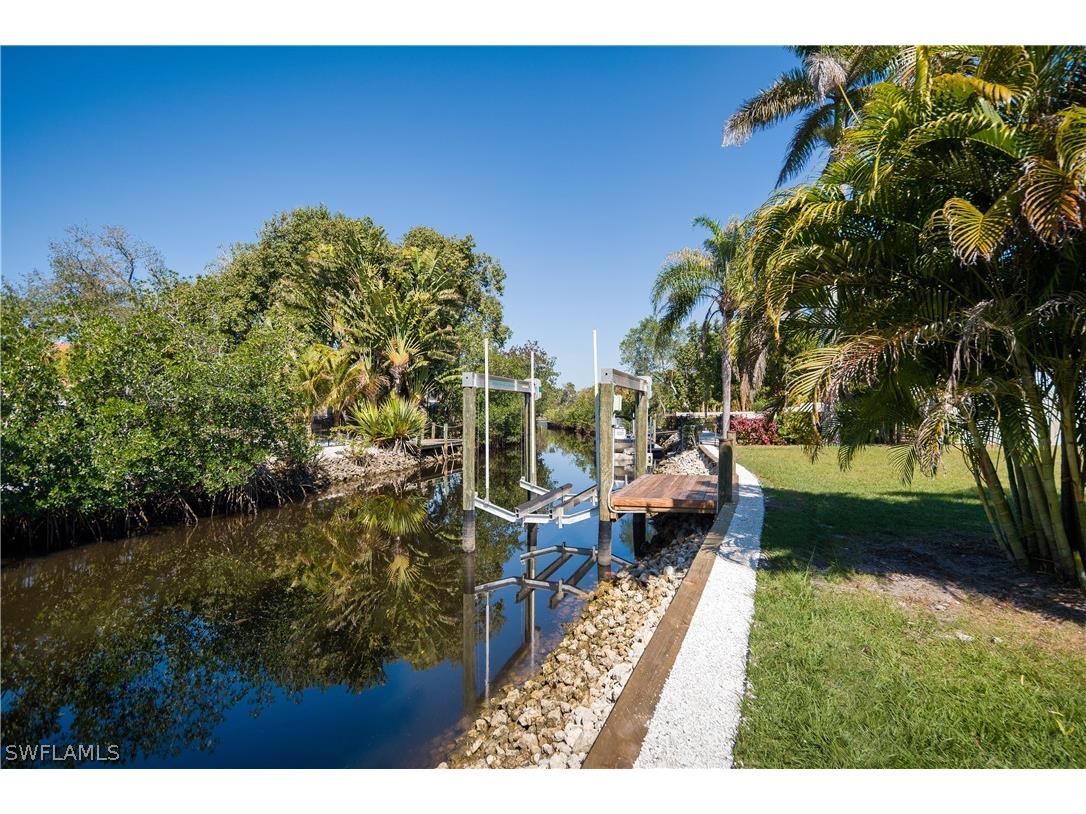 27257 Barbarosa Street Bonita Springs FL 34135 226007965 image2