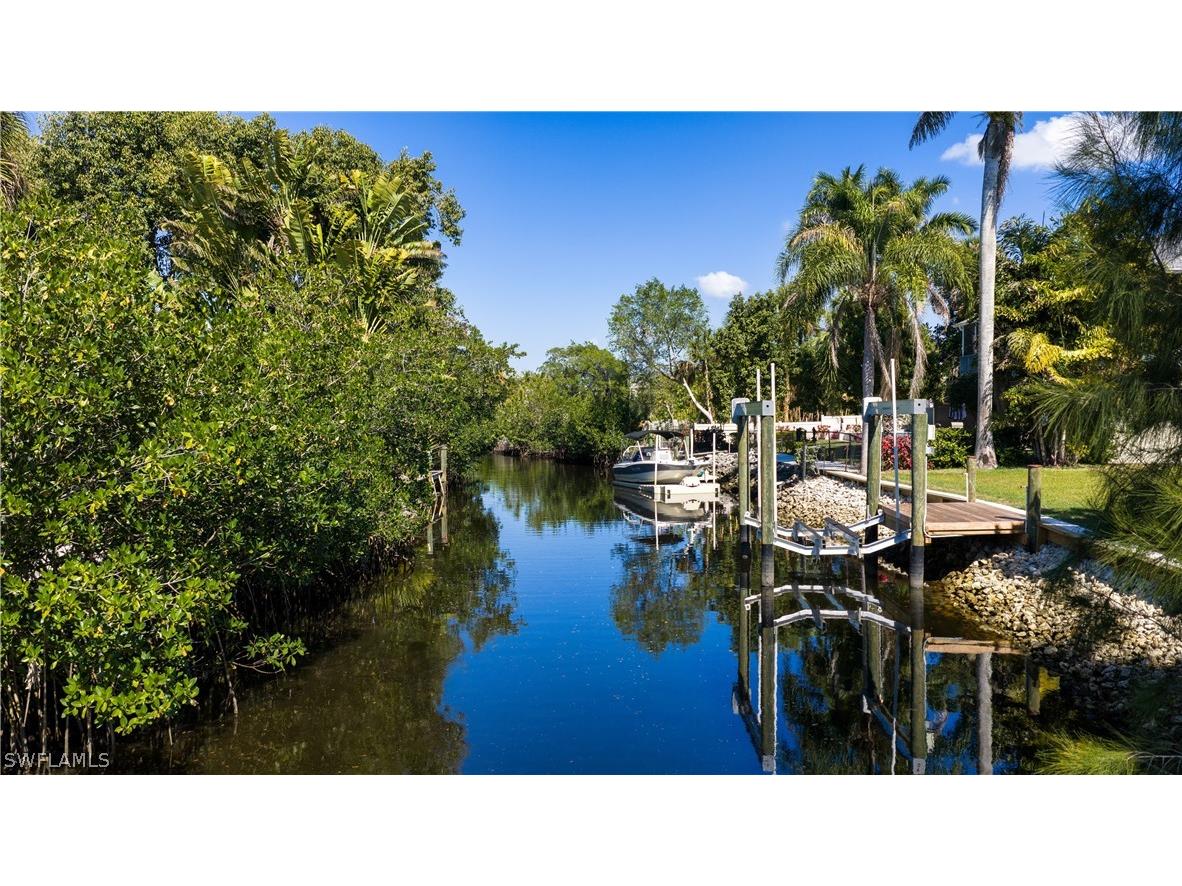 27257 Barbarosa Street Bonita Springs FL 34135 226007965 image8