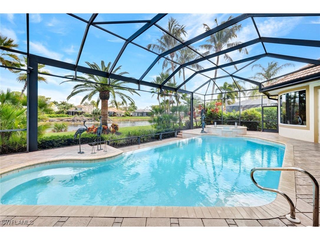 2726 Olde Cypress Drive Naples FL 34119 224018905 image1