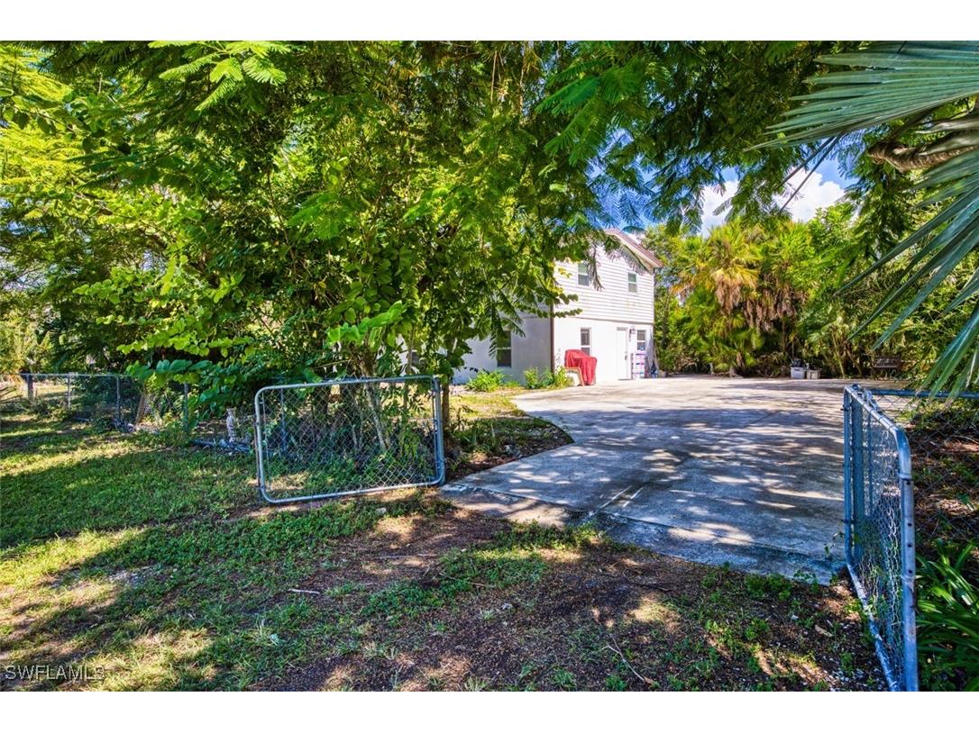 2727 48th Street SW Lehigh Acres FL 33976 225084443 image5