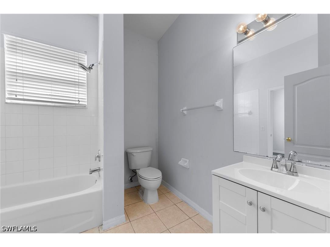 2727 Blue Cypress Lake Court Cape Coral FL 33909 226023085 image16
