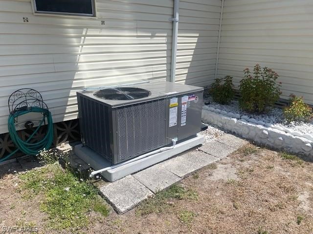 2727 Indianwood Drive North Fort Myers FL 33917 226012303 image6