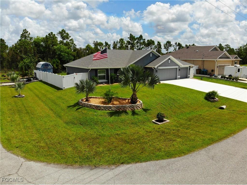 2727 NW 29th Terrace Cape Coral FL 33993 2025000437 image1