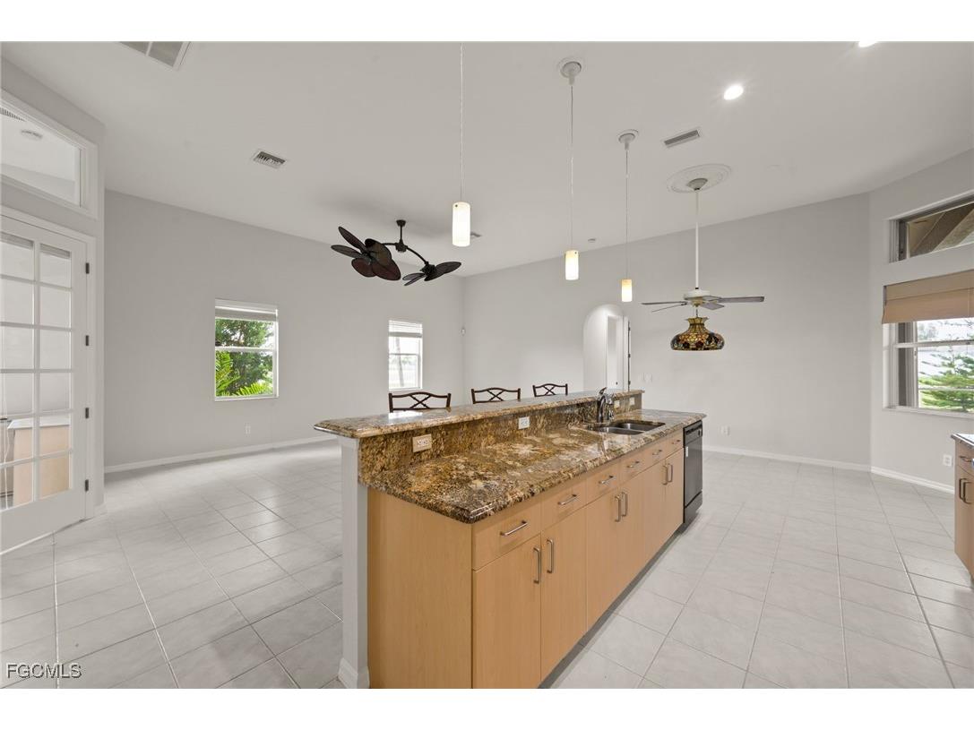 2727 NW 45th Place Cape Coral FL 33993 2025006094 image6