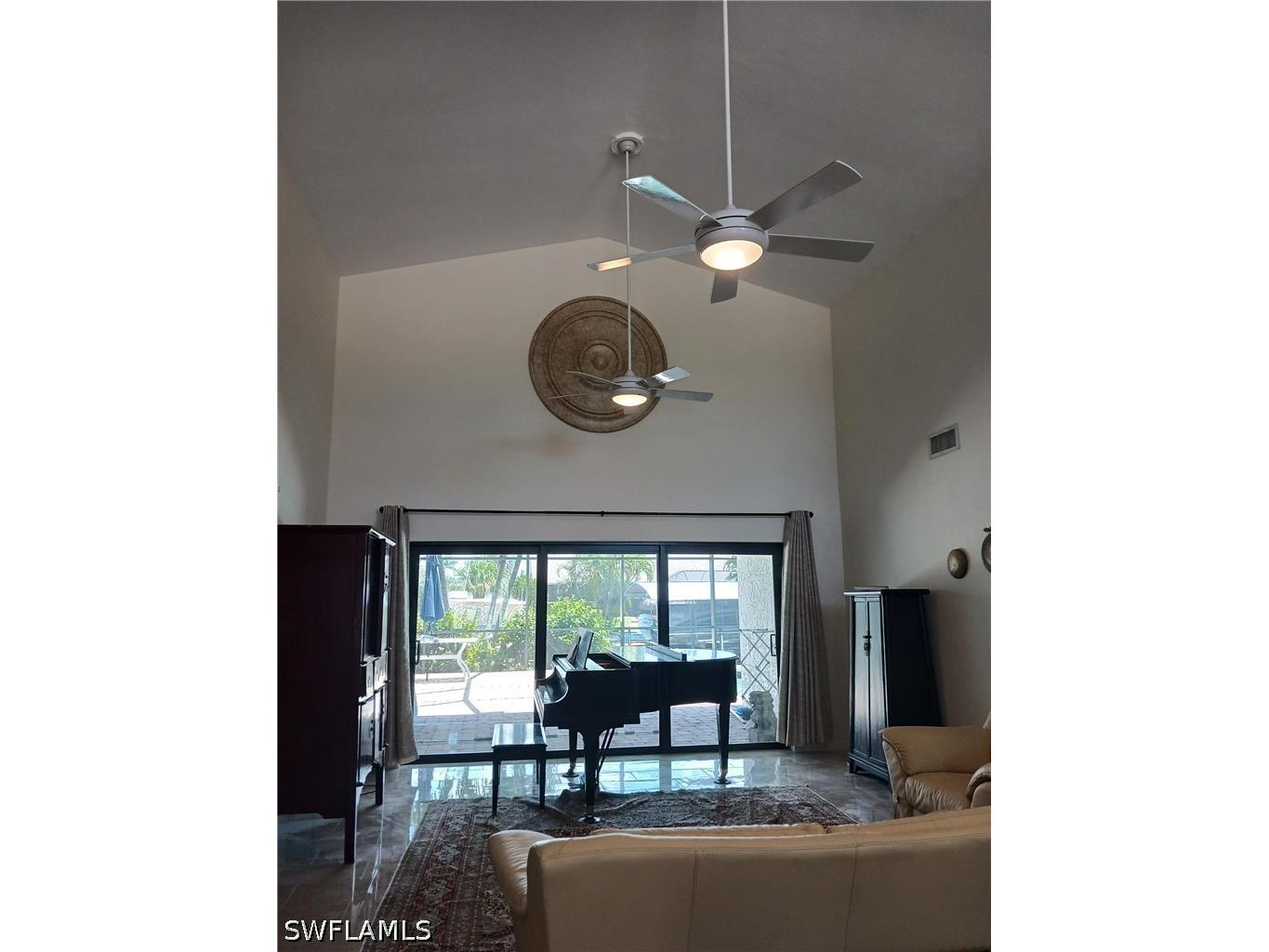 2727 SE 24th Place Cape Coral FL 33904 226018988 image10