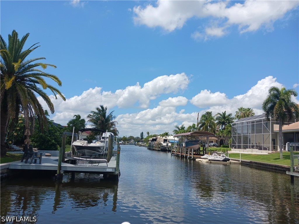 2727 SE 24th Place Cape Coral FL 33904 226018988 image2