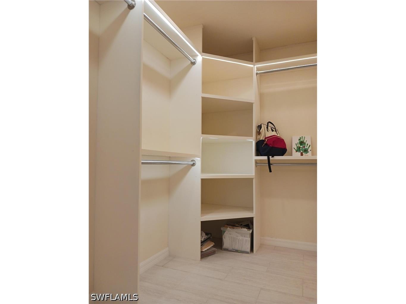 2727 SE 24th Place Cape Coral FL 33904 226023694 image9
