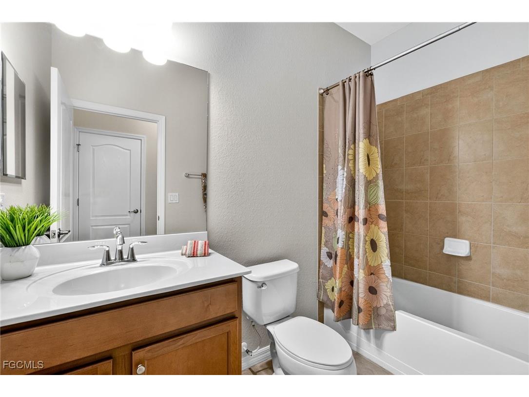2727 Via Piazza Loop Fort Myers FL 33905 2025017199 image23