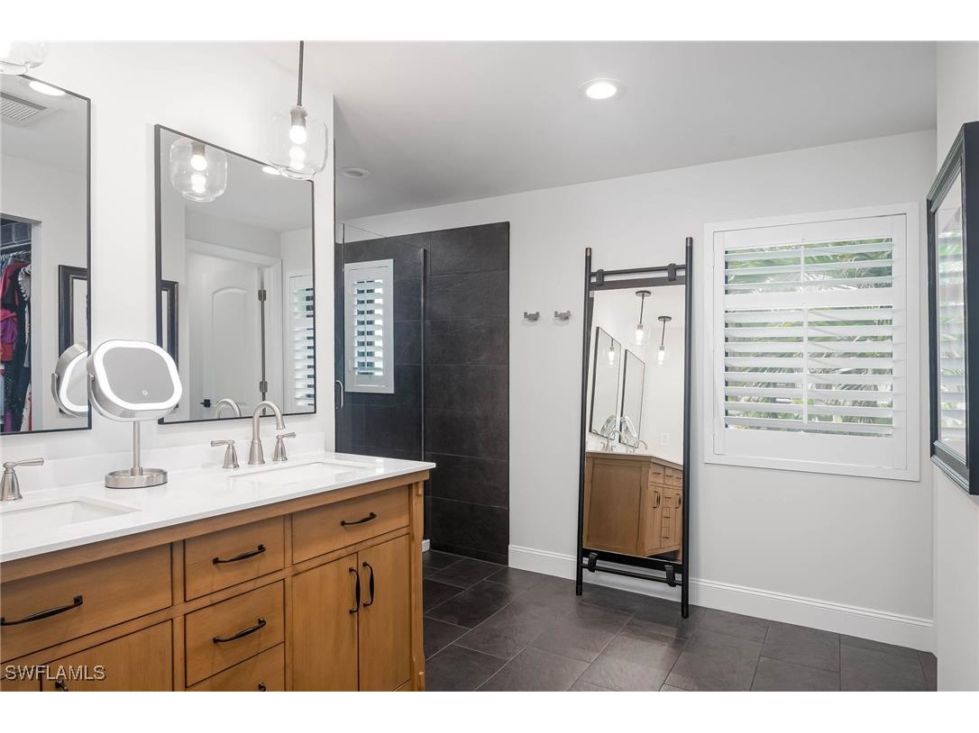 27272 J C Lane Bonita Springs FL 34135 224092652 image21