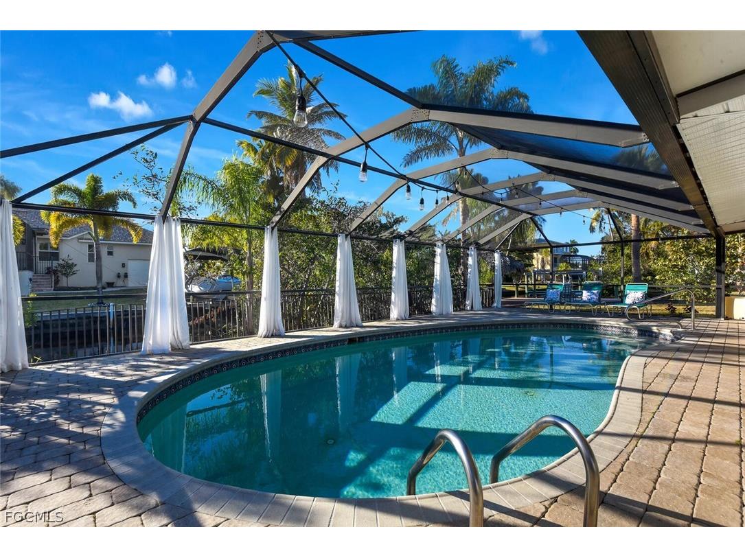 27273 Johnson Street Bonita Springs FL 34135 2026005312 image3