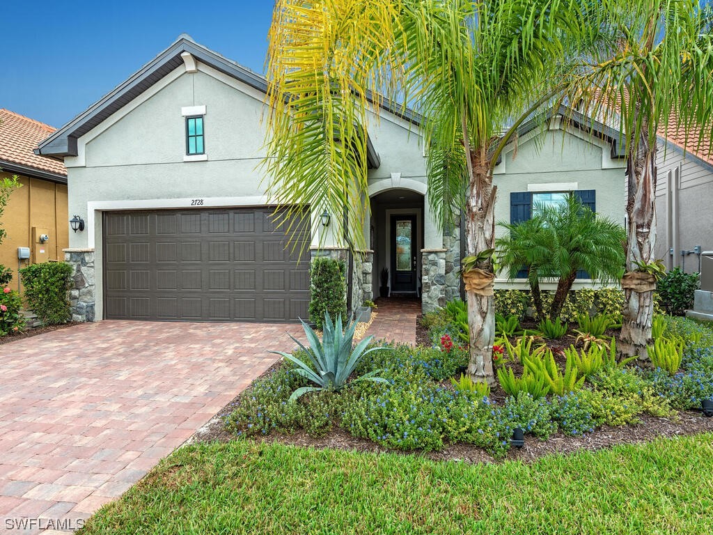 2728 Amaranda Court Naples FL 34114 223082730 image1
