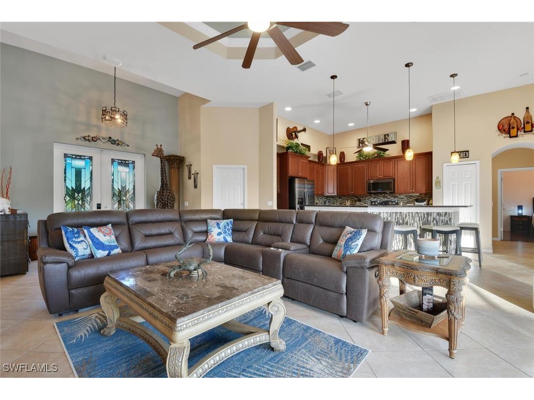 2728 Beach Parkway W Cape Coral FL 33914 225039231 image13