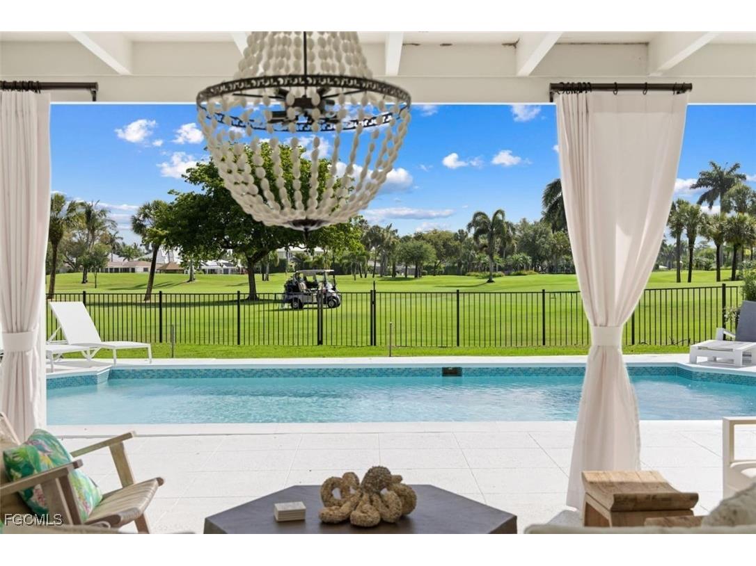 2728 Crayton Road Naples FL 34103 2025025285 image15