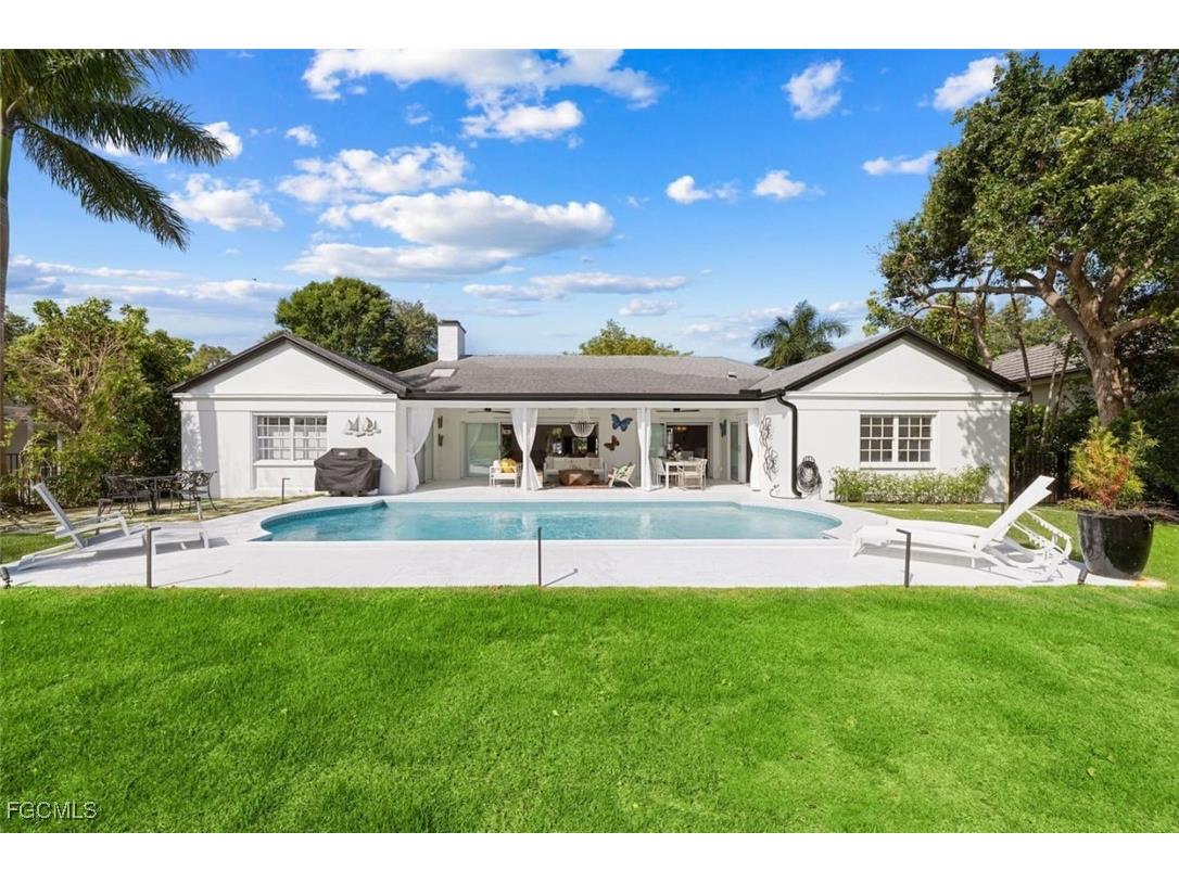 2728 Crayton Road Naples FL 34103 2025025285 image27