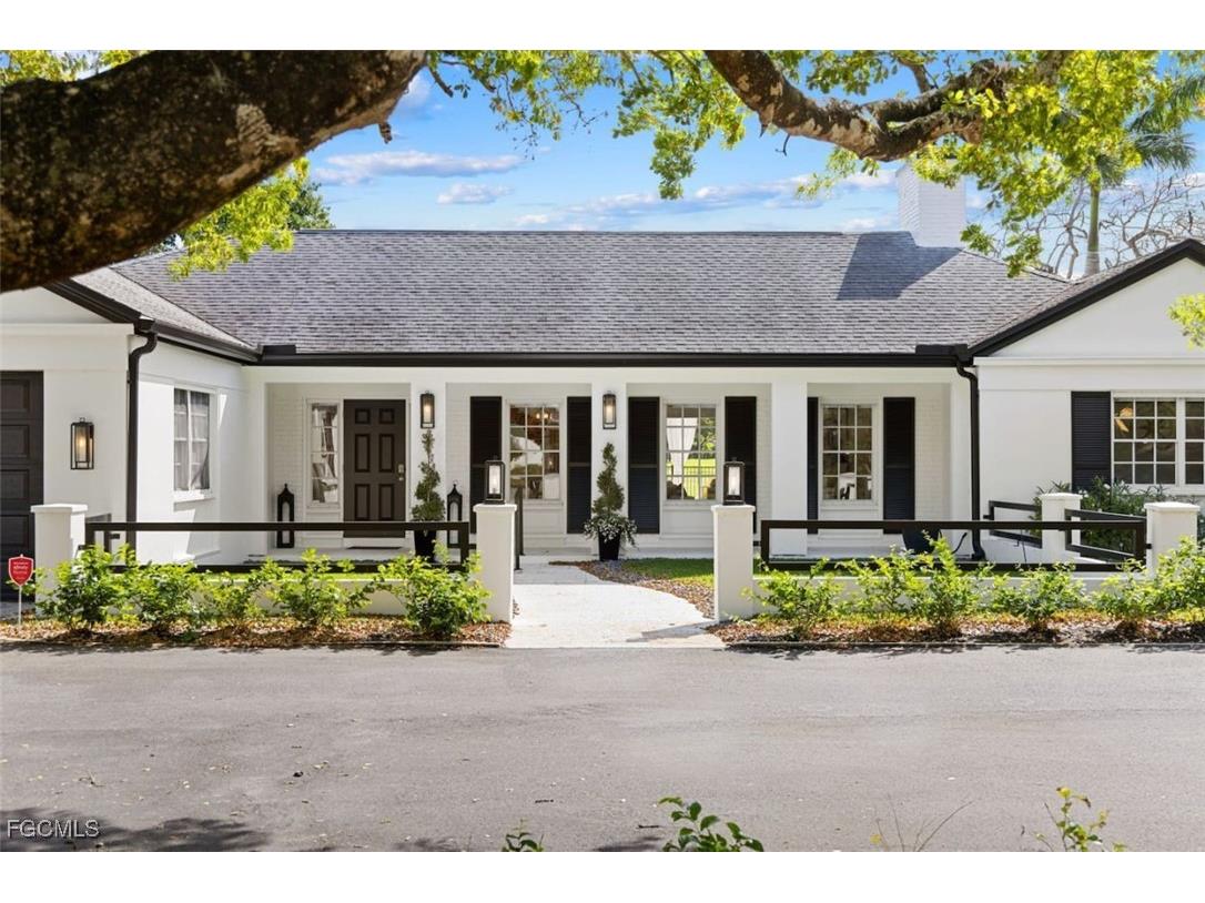 2728 Crayton Road Naples FL 34103 2025025285 image33