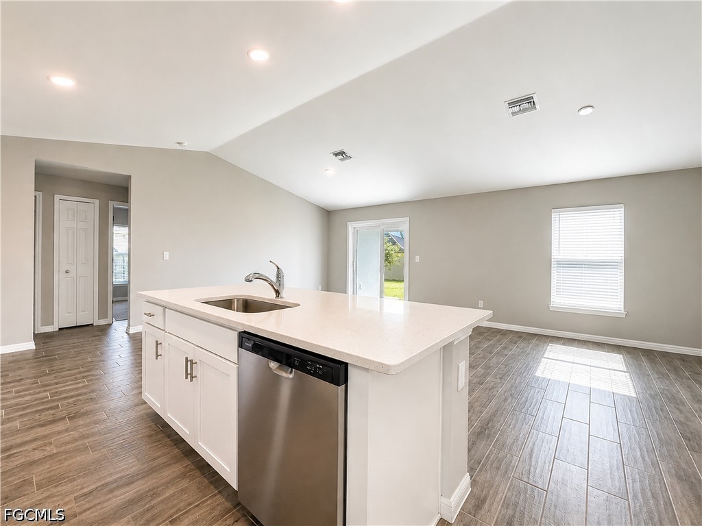 2728 NE 5th Place Cape Coral FL 33909 2026021065 image9