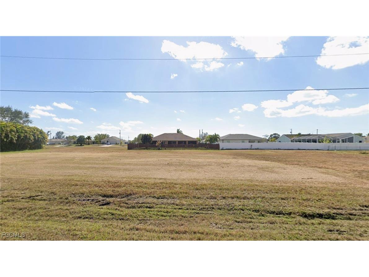 2728 NW 11th Street Cape Coral FL 33993 2025022868 image1