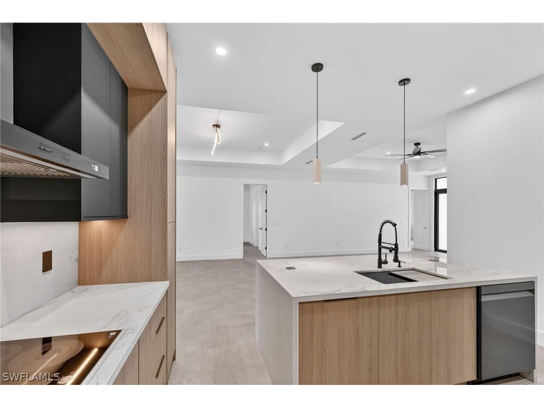 2728 Randall Boulevard Naples FL 34120 226011453 image18