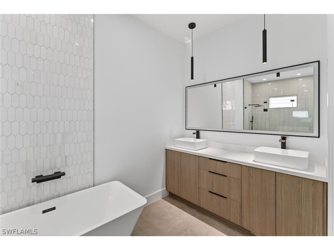 2728 Randall Boulevard Naples FL 34120 226011453 image38