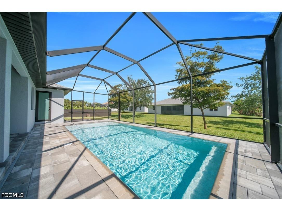 2728 SW 4th Lane Cape Coral FL 33991 2026023153 image40