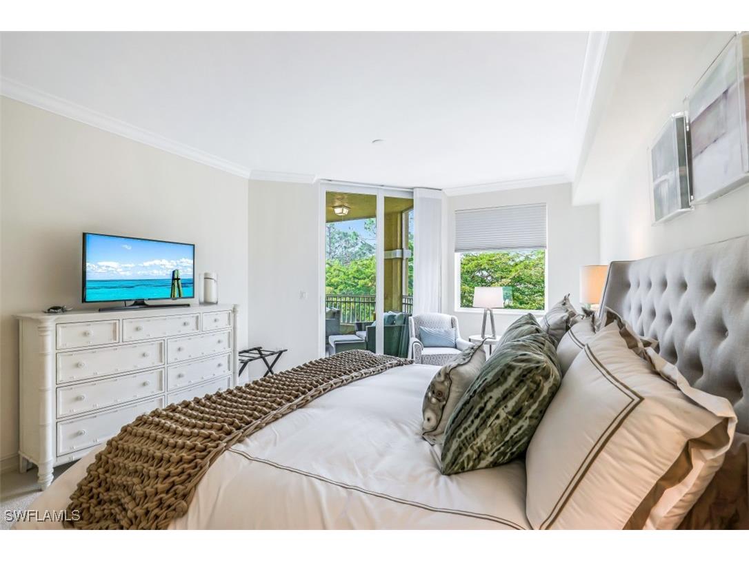 2728 Tiburon Boulevard E #302 Naples FL 34109 225071785 image20