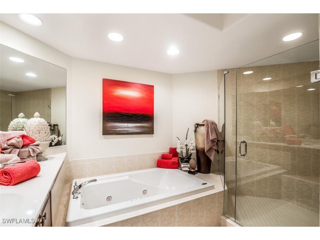 2728 Tiburon Boulevard E #302 Naples FL 34109 225071785 image21