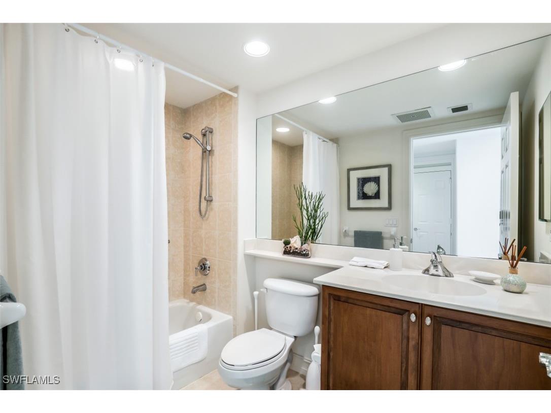 2728 Tiburon Boulevard E #302 Naples FL 34109 225071785 image25