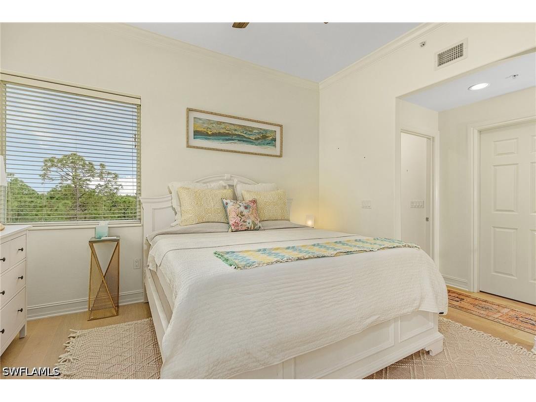 2728 Tiburon Boulevard E #401 Naples FL 34109 226023566 image8