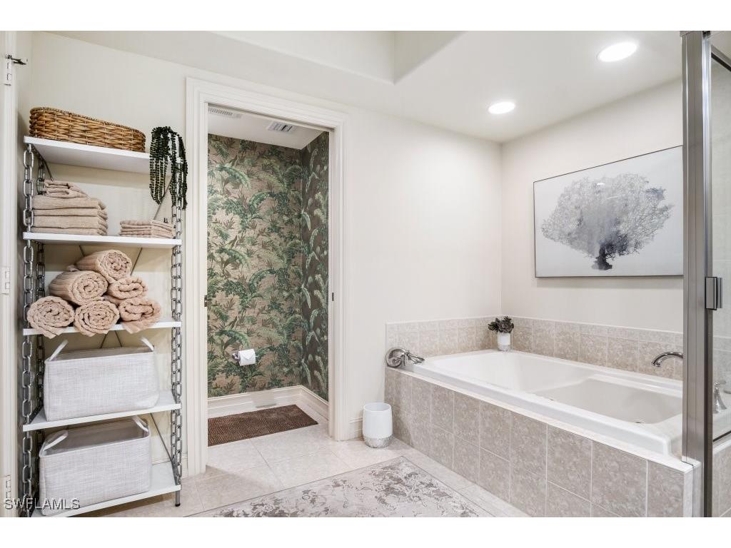 2728 Tiburon Boulevard E #A-203 Naples FL 34109 225061223 image17