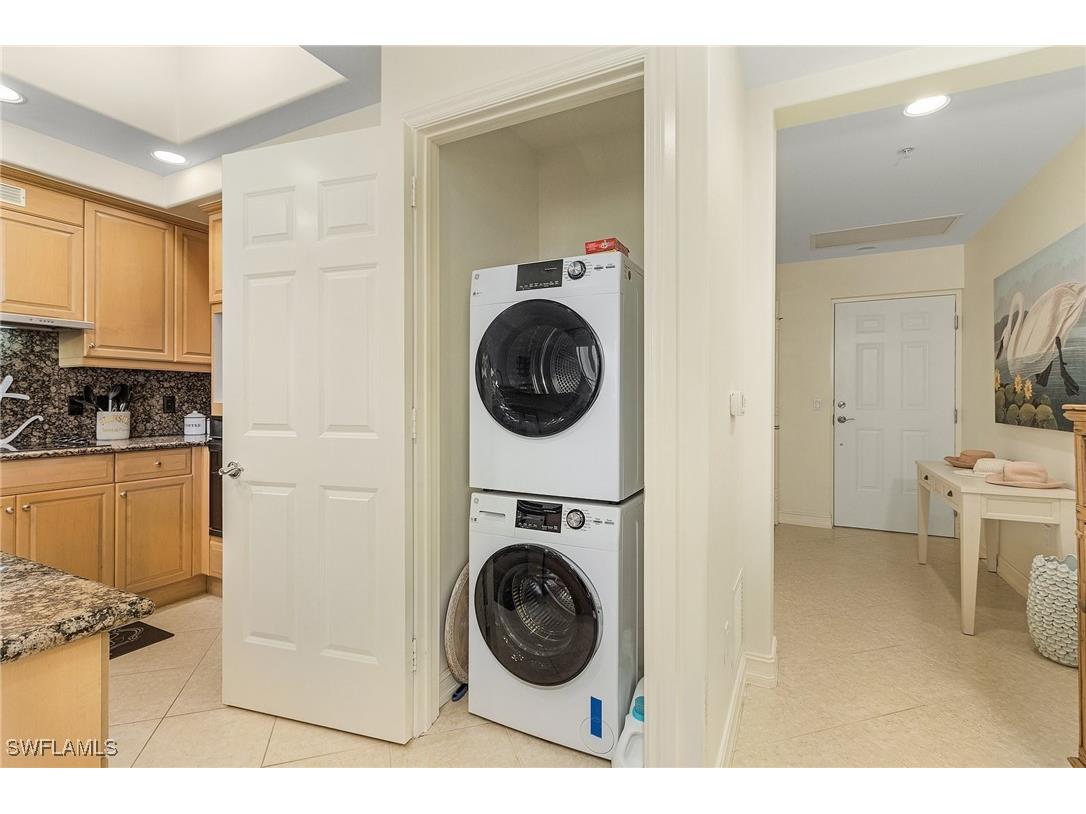 2728 Tiburon Boulevard E #A401 Naples FL 34109 226004782 image16