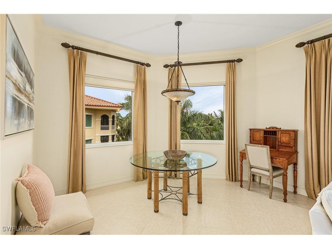 2728 Tiburon Boulevard E #A401 Naples FL 34109 226004782 image9