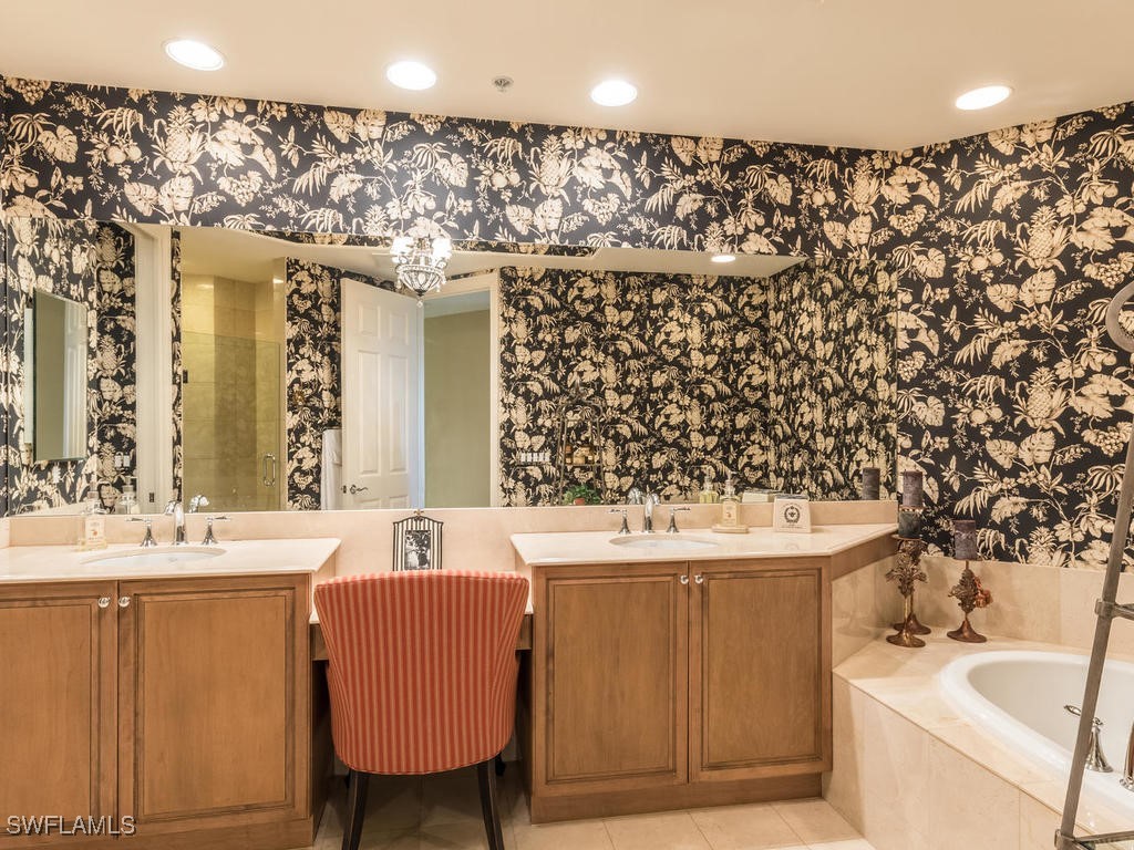 2728 Tiburon Boulevard E #PH-503 Naples FL 34109 225038491 image25