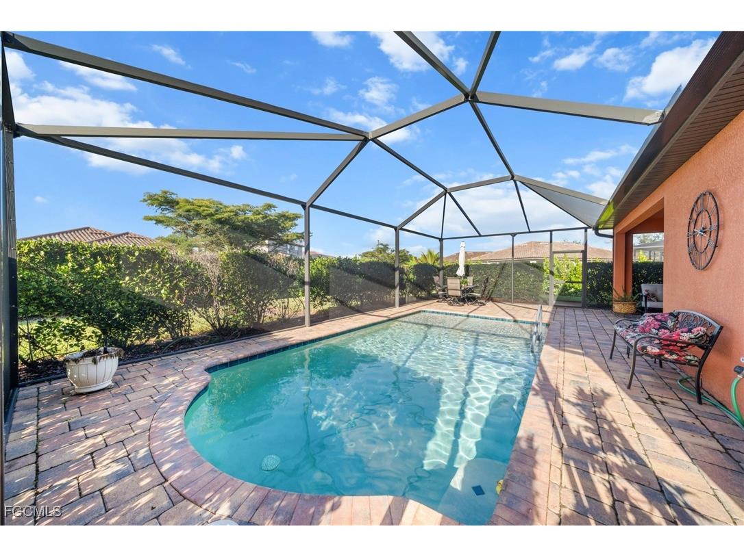 2728 Via Piazza Loop Fort Myers FL 33905 2025024695 image1