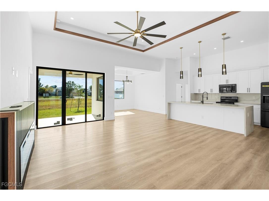 2728 Tropicana Parkway W Cape Coral FL 33993 2026000270 image9