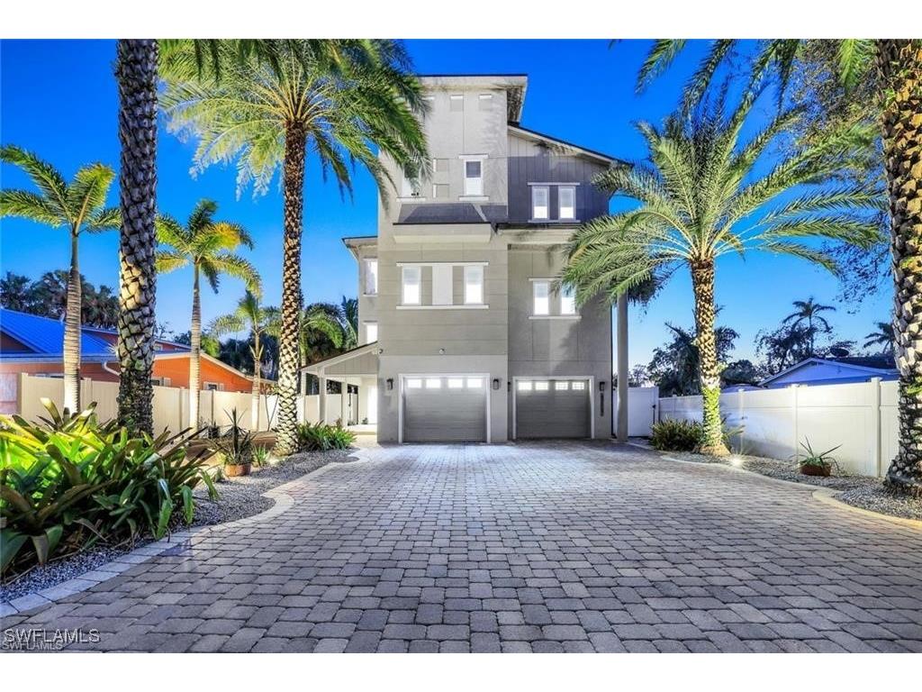 27281 S Riverside Drive Bonita Springs FL 34135 225066900 image1