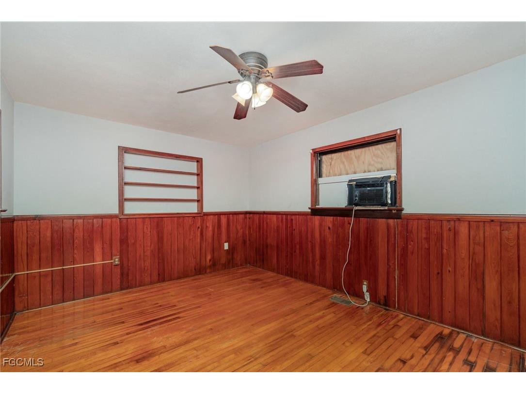 2729 Broadway Fort Myers FL 33901 2025012873 image17