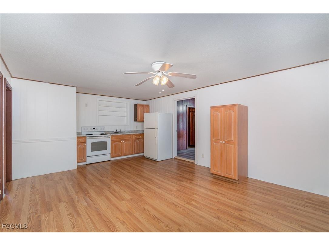 2729 Broadway Fort Myers FL 33901 2025012873 image26