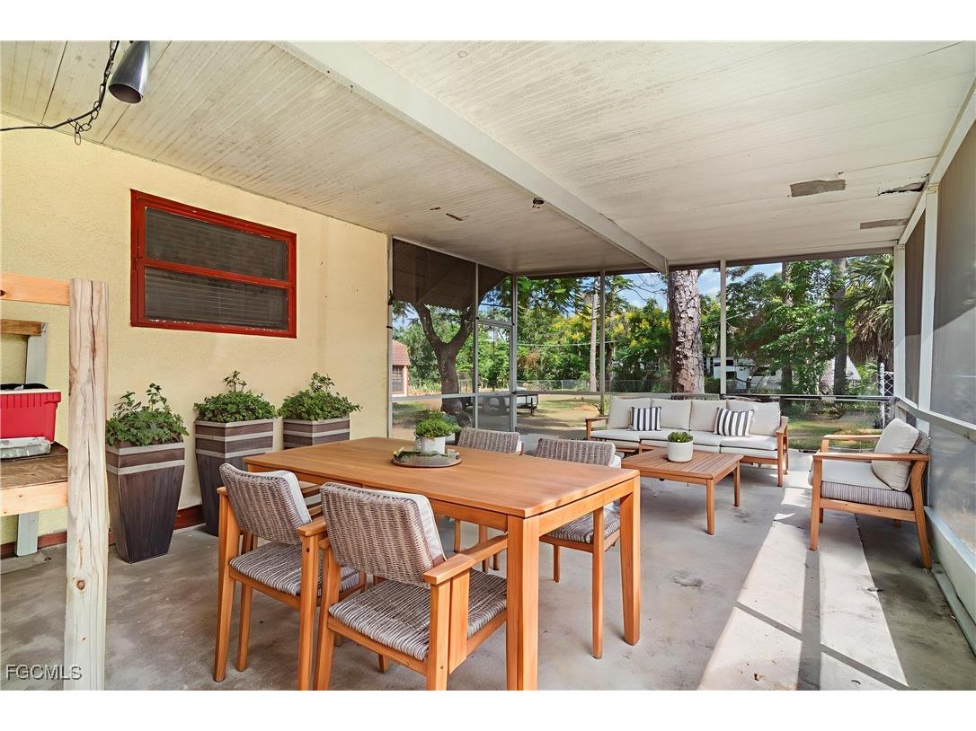 2729 Broadway Fort Myers FL 33901 2025012873 image37