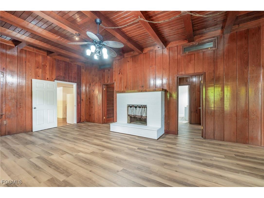 2729 Broadway Fort Myers FL 33901 2025012873 image4