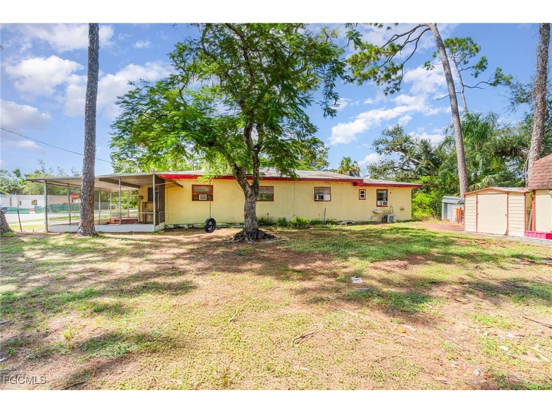 2729 Broadway Fort Myers FL 33901 2025012873 image42