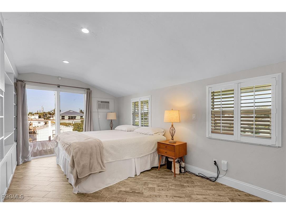 2729 N Ibis Court Saint James City FL 33956 2025016383 image12