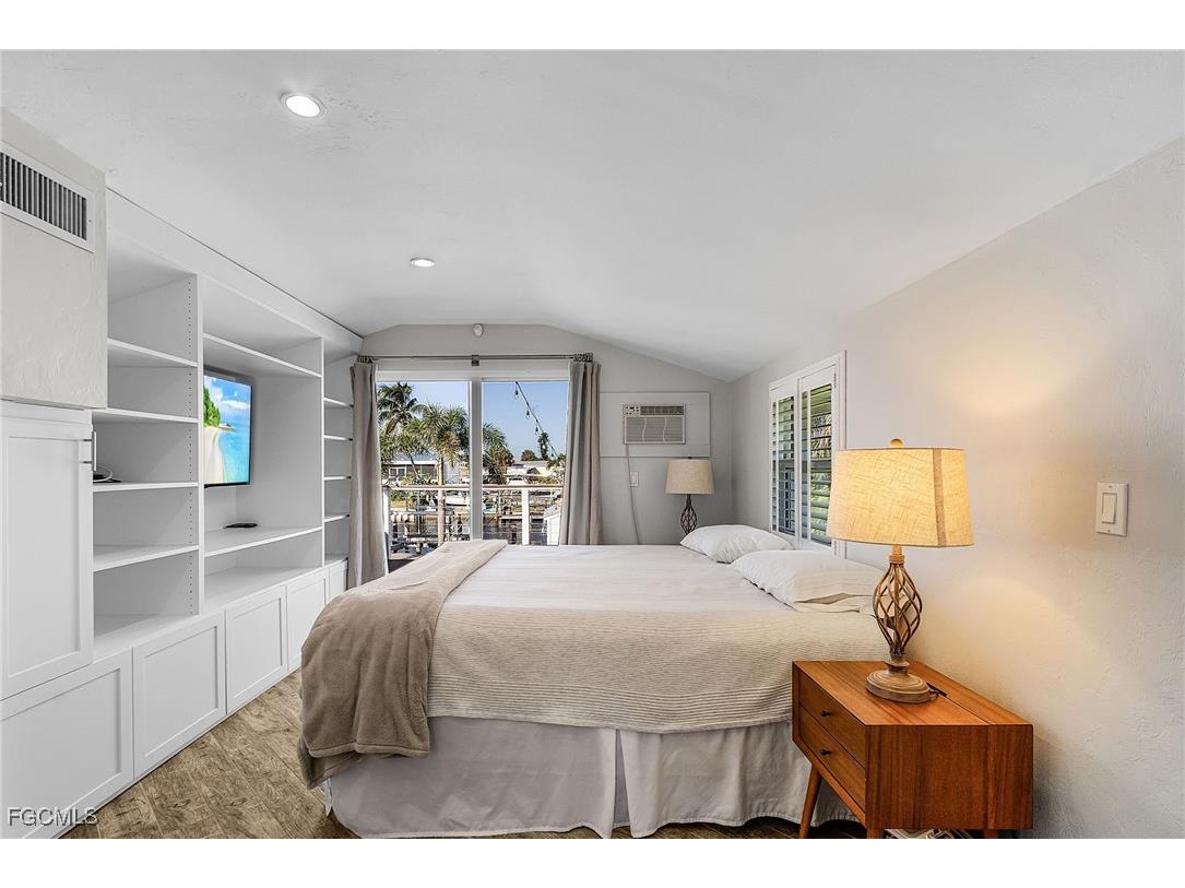 2729 N Ibis Court Saint James City FL 33956 2025016383 image13