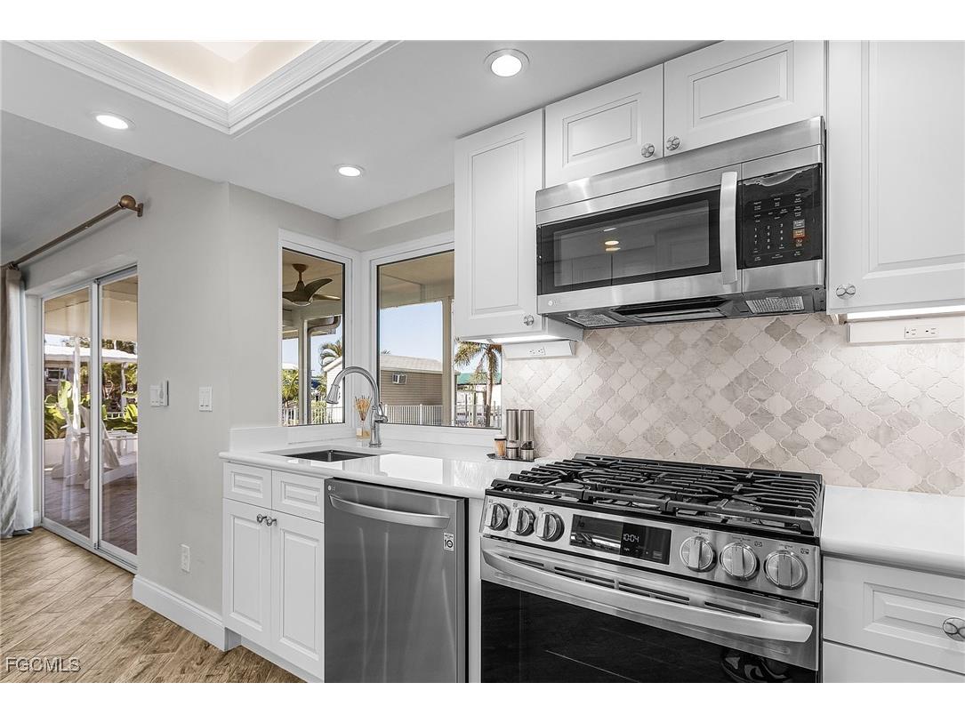 2729 N Ibis Court Saint James City FL 33956 2025016383 image23