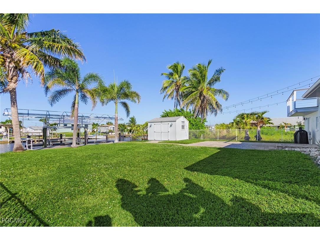 2729 N Ibis Court Saint James City FL 33956 2025016383 image26